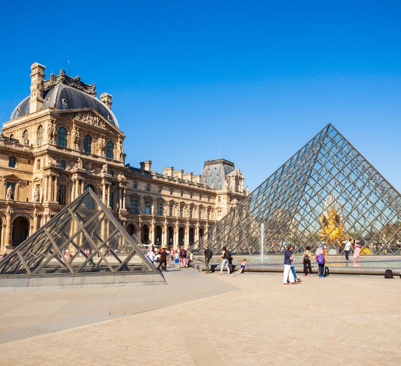Paris: Louvre Museum Timed Entry Ticket + Orientation